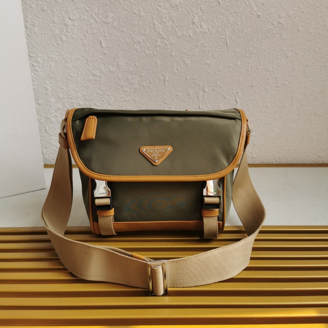 Prada 00629