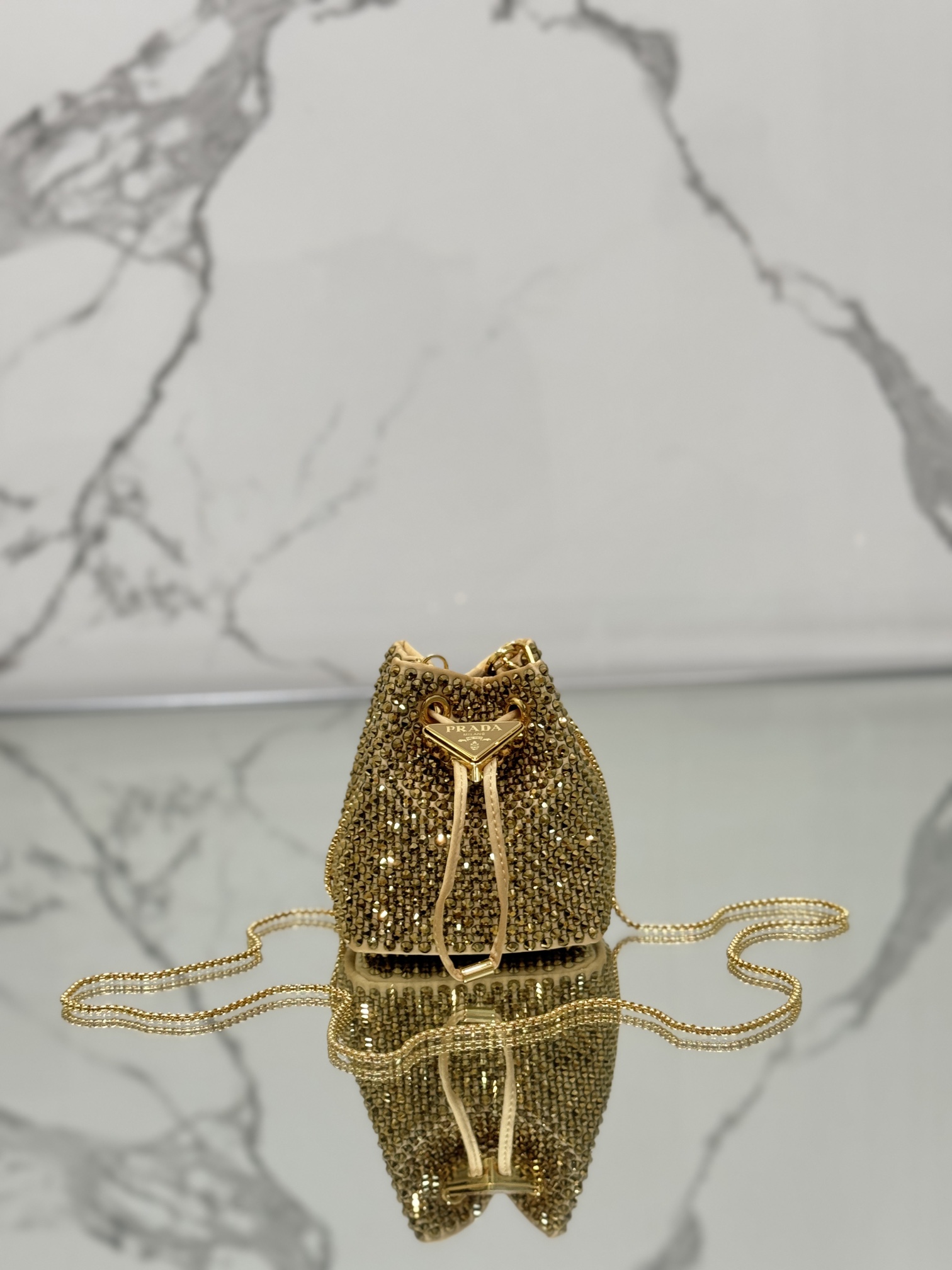 PRADA    00699