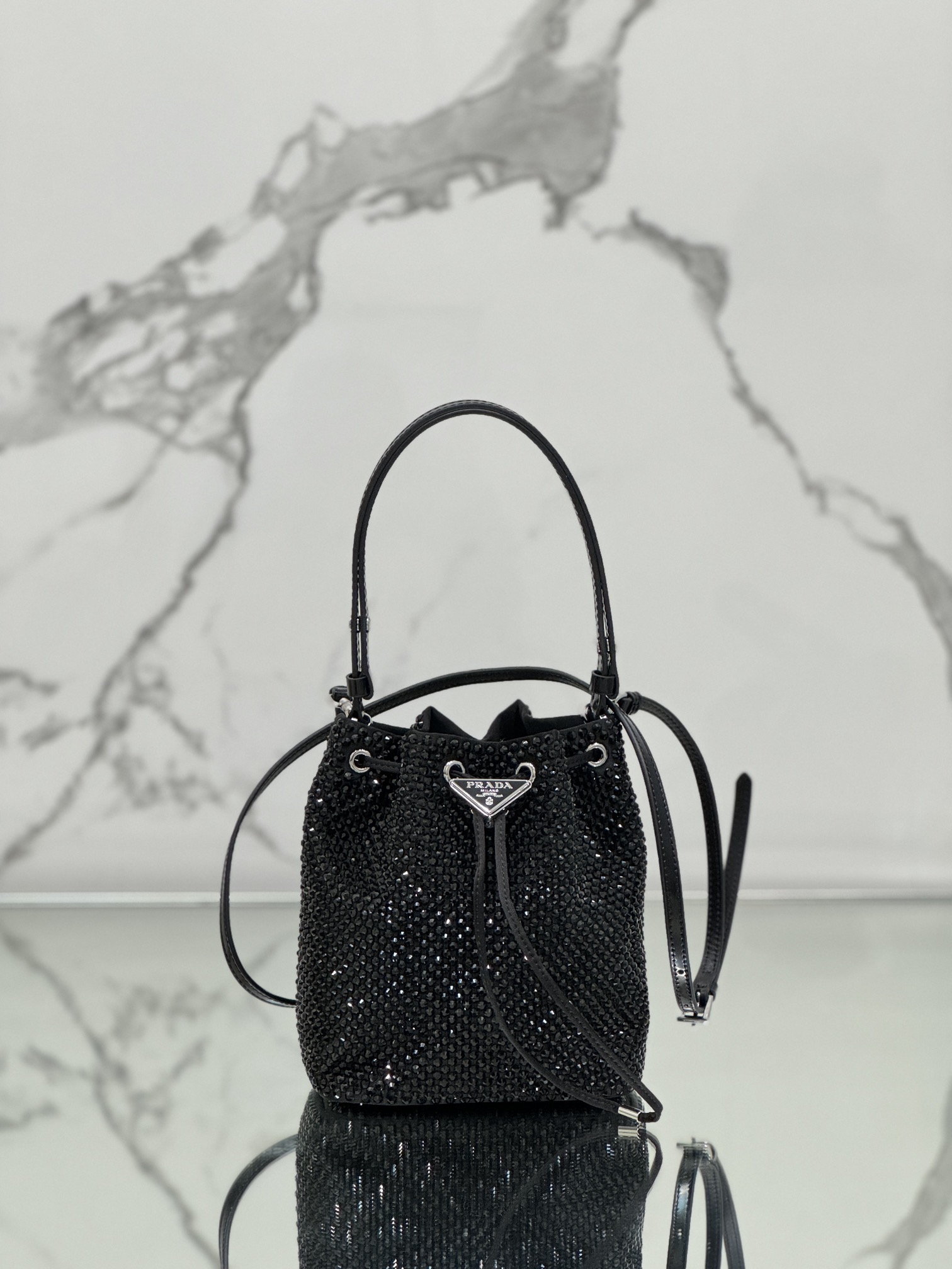PRADA    00749