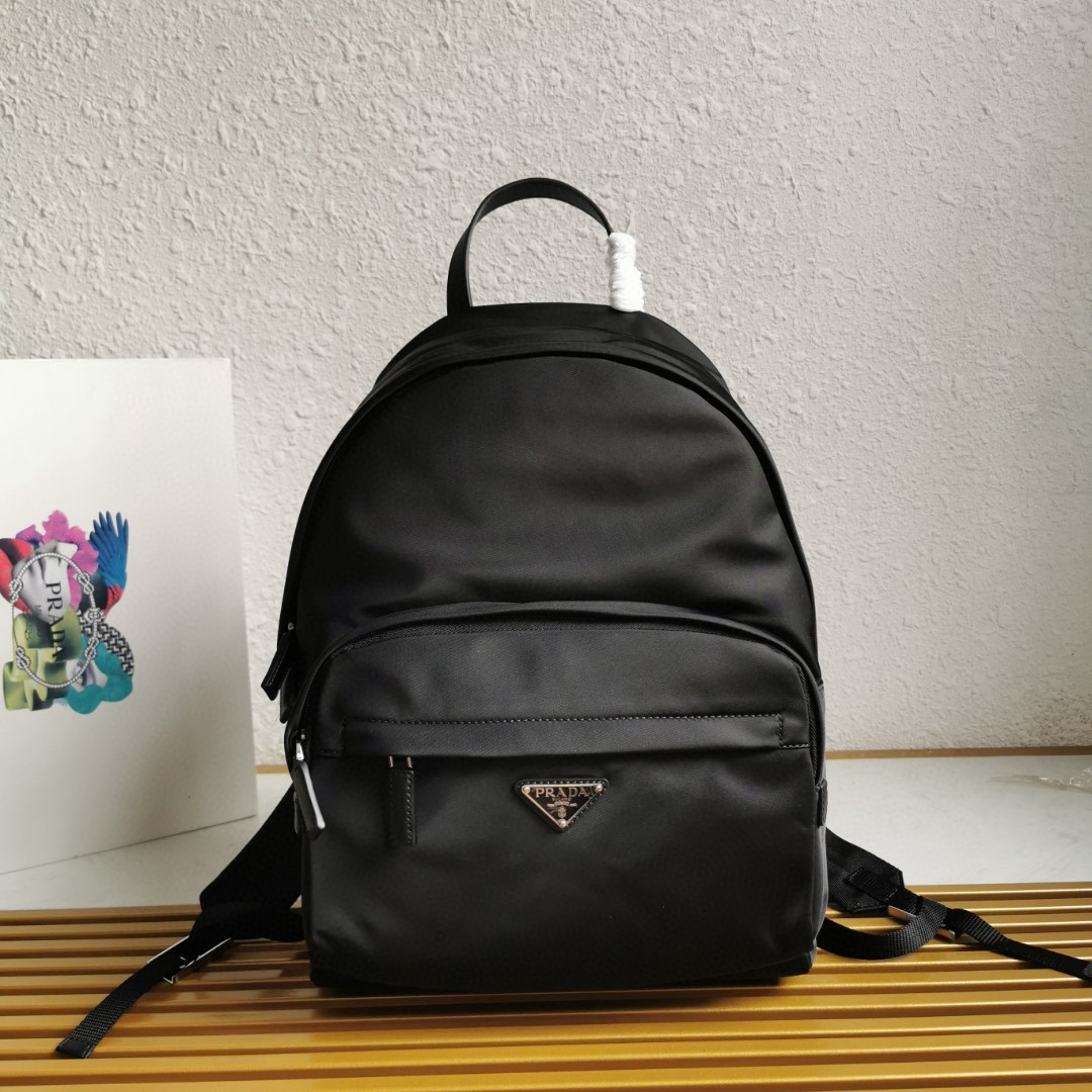 Prada 00759