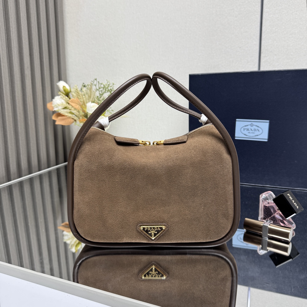 Prada 00789