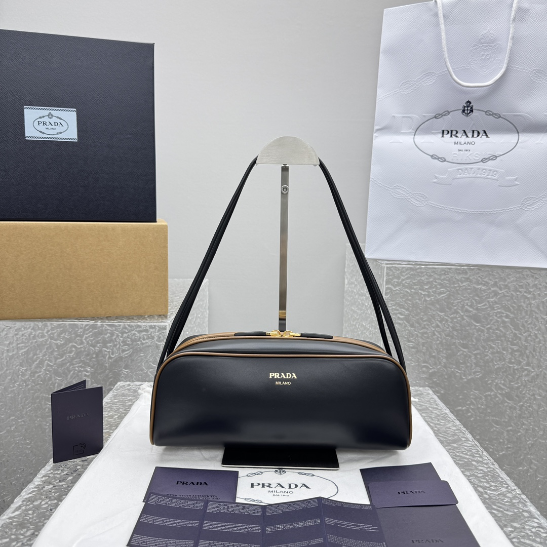 PRADA    008712
