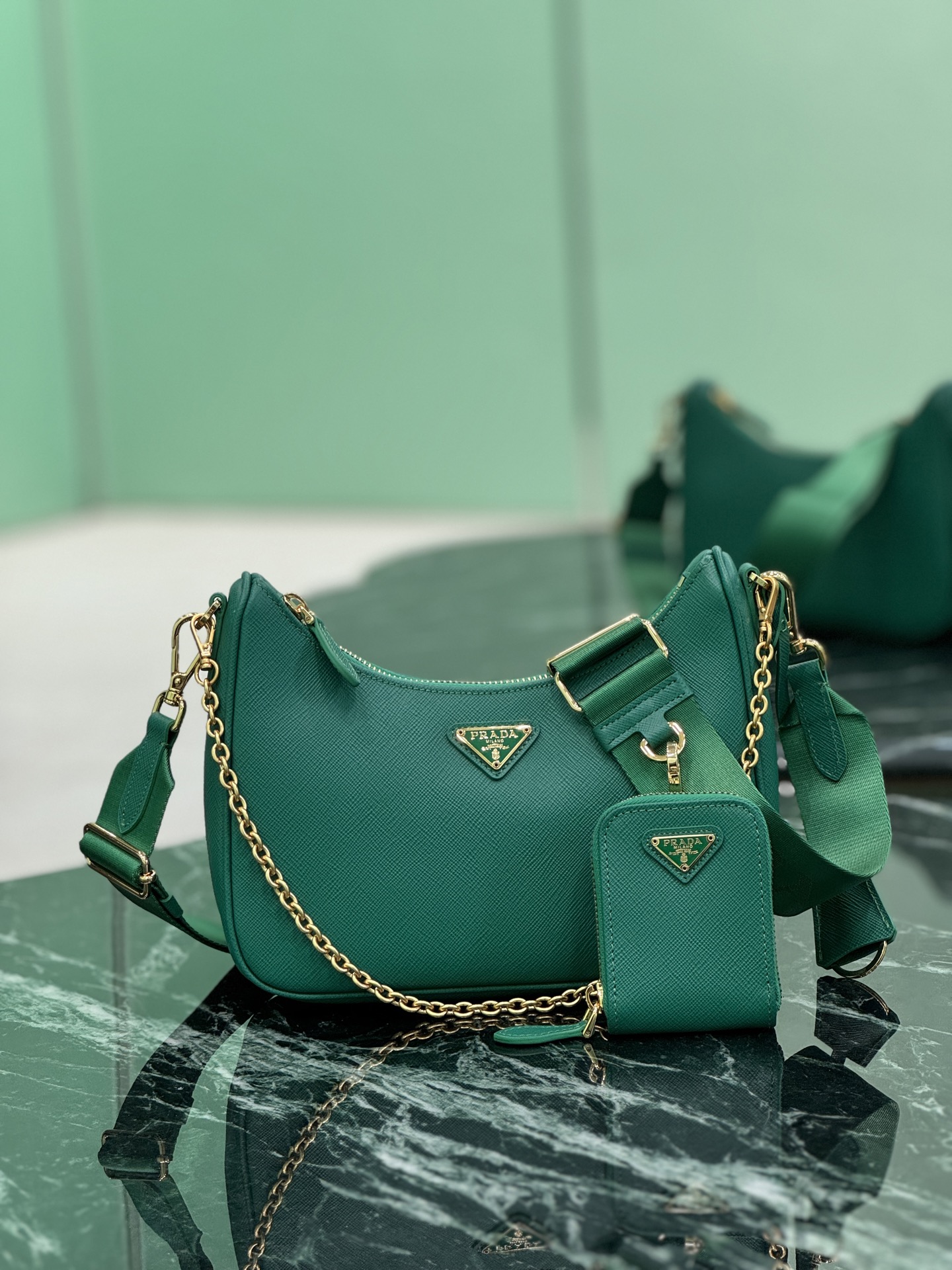Prada 00879