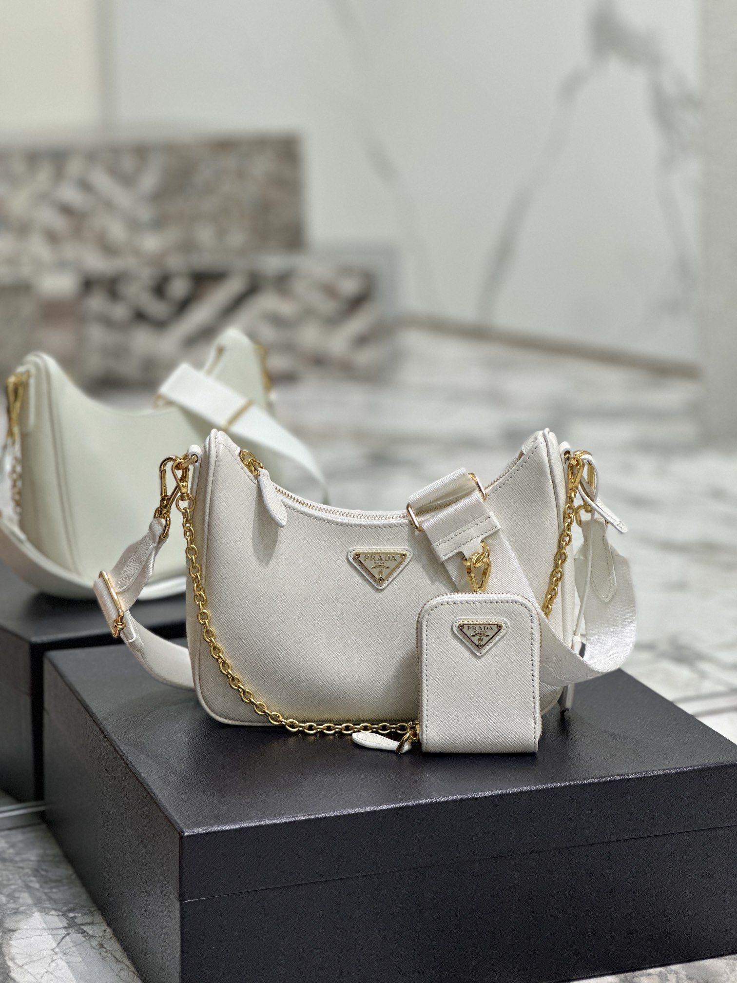 Prada 00969