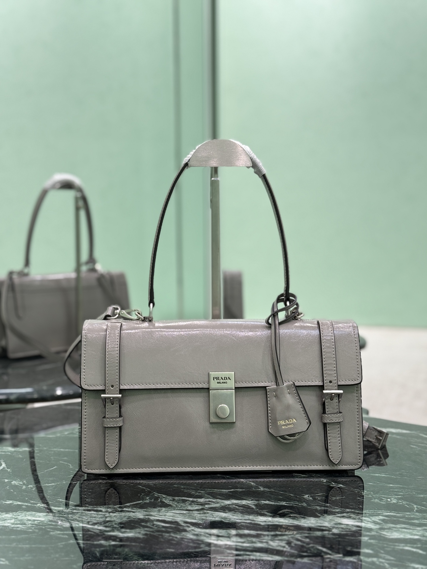PRADA  01169