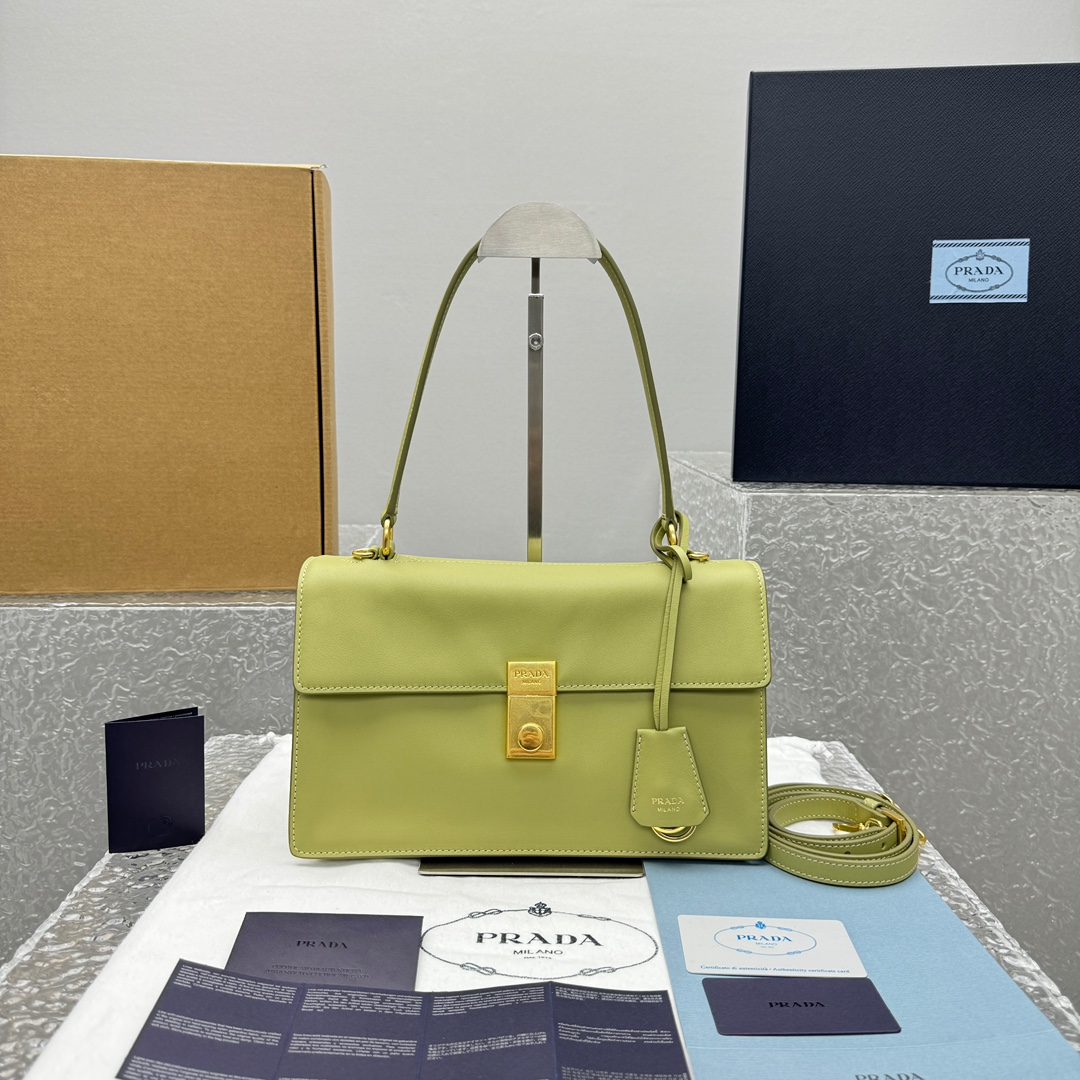 PRADA    012212