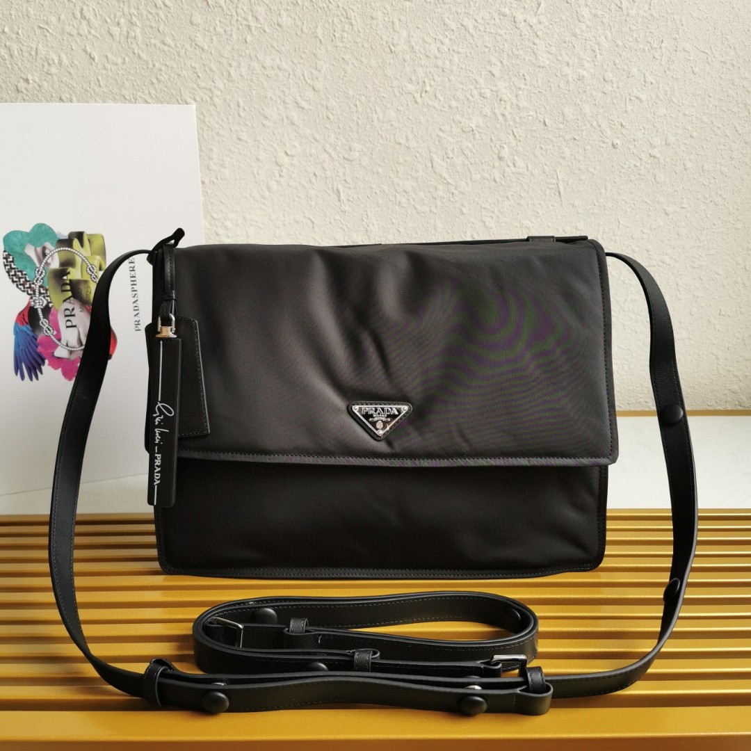 Prada 01329