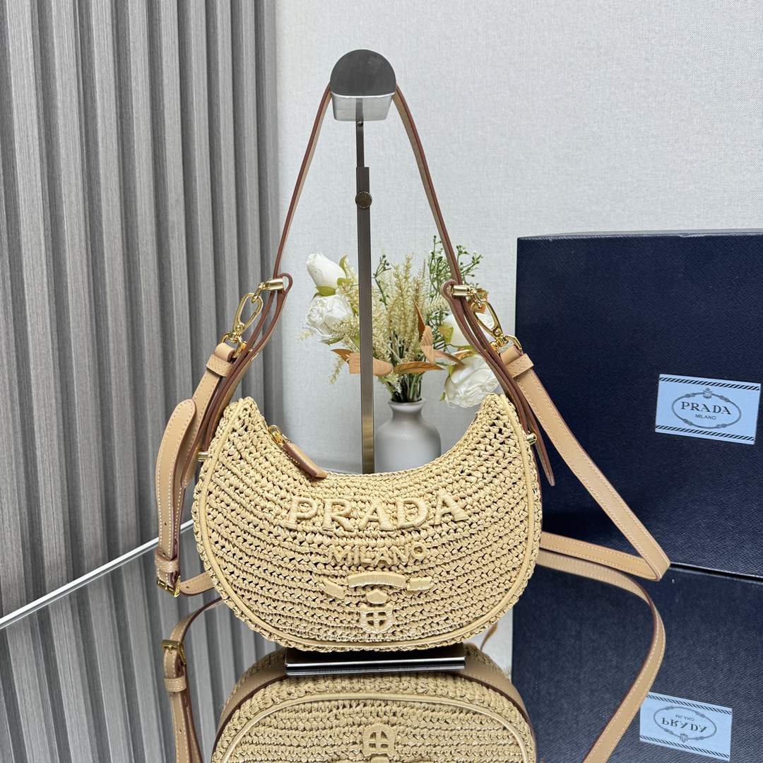 Prada 01369