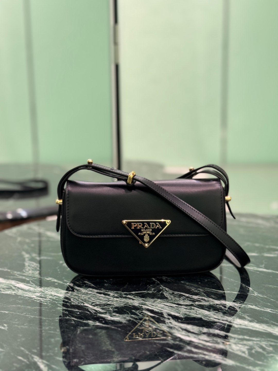 PRADA  01369