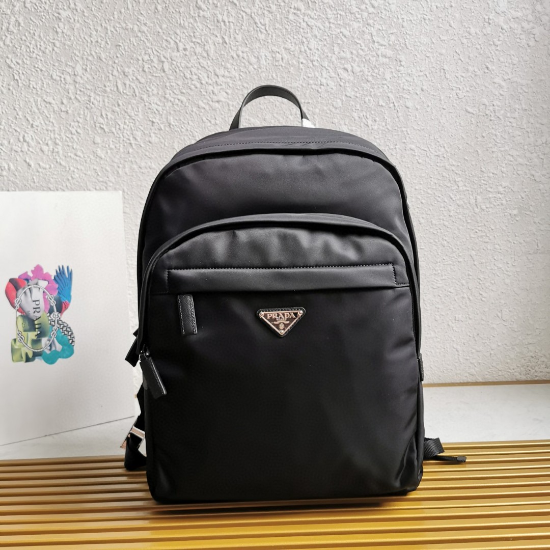 Prada 01439