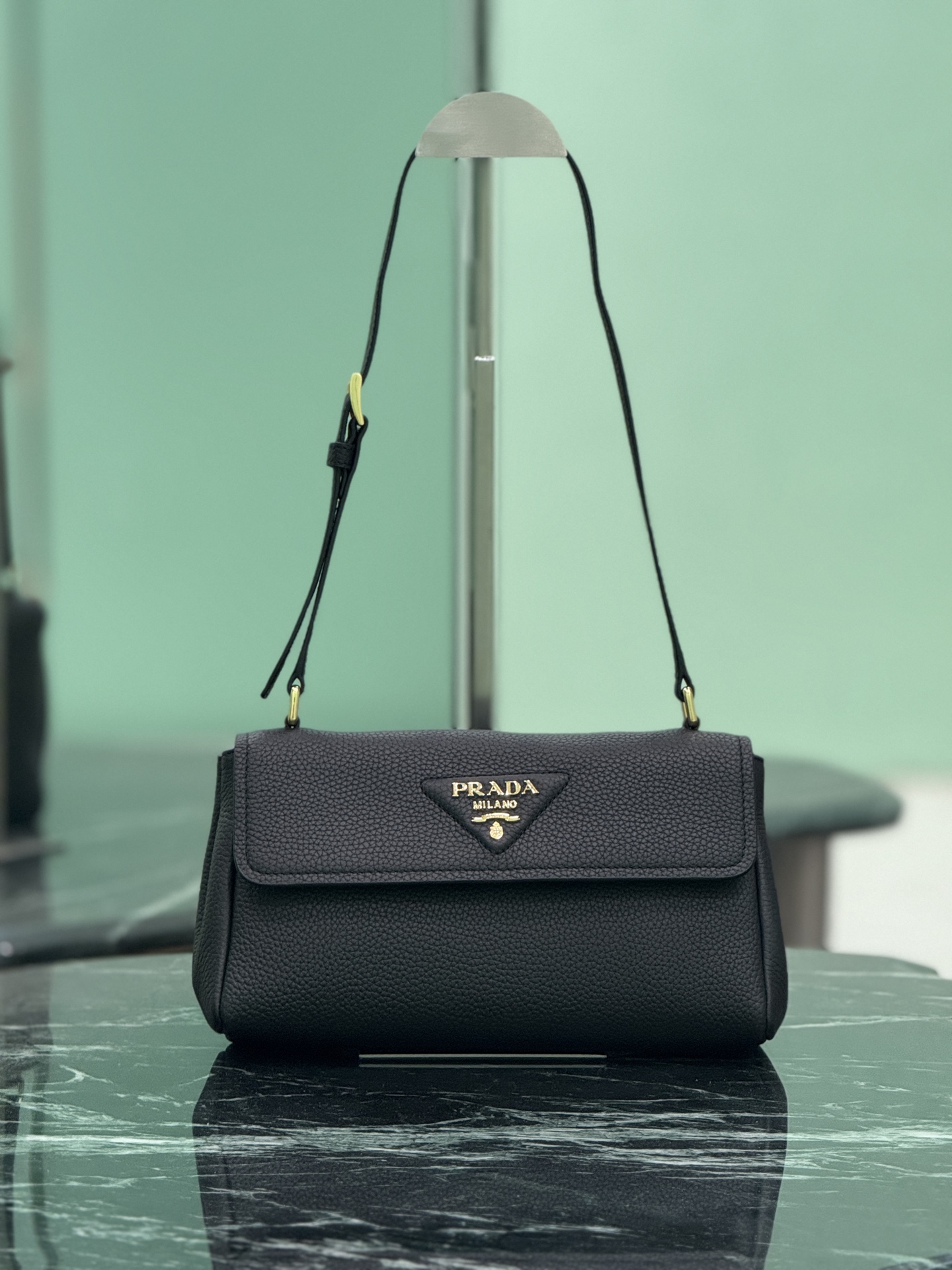 PRADA  01439