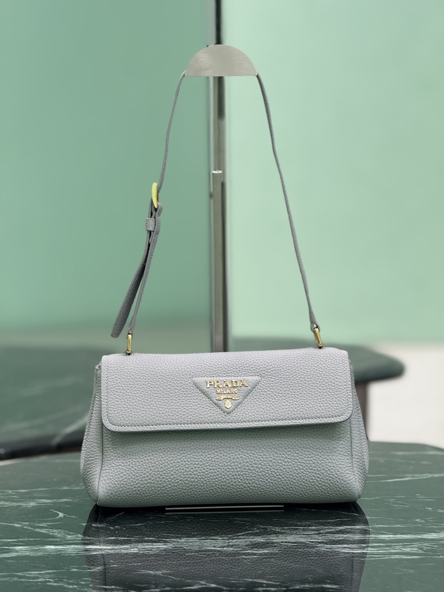PRADA  01469