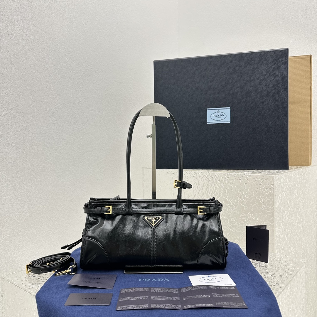 PRADA    01569