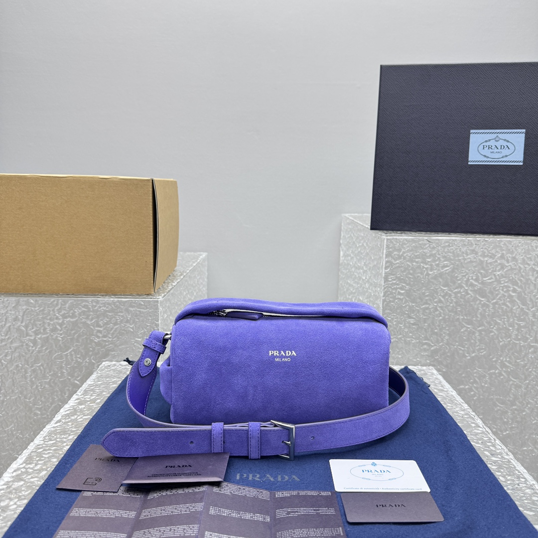 PRADA    01609
