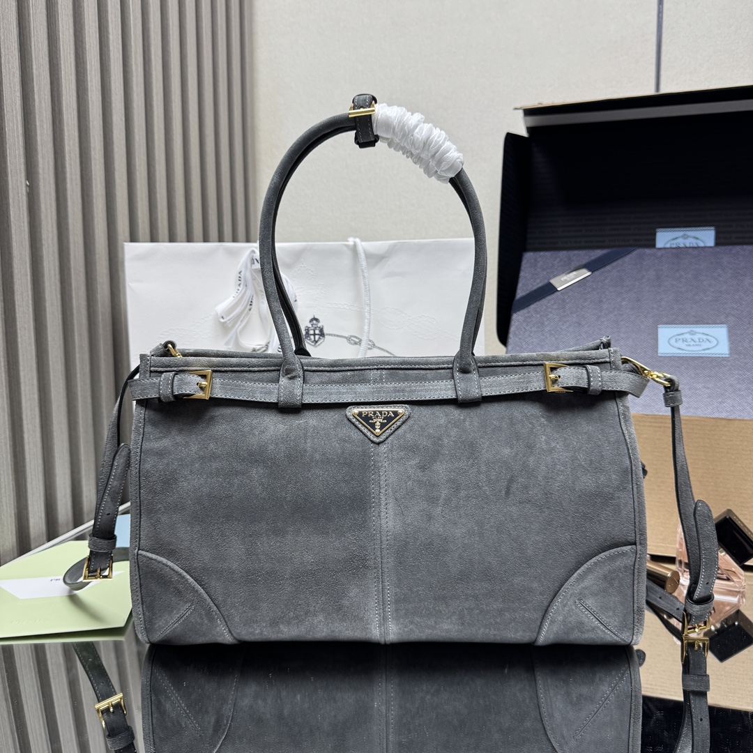 PRADA    01669