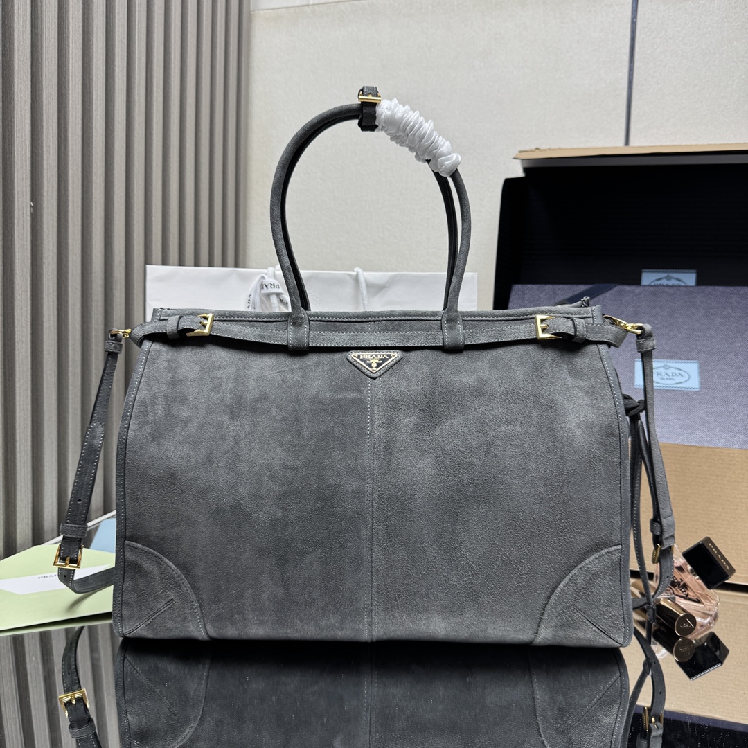 PRADA    01679