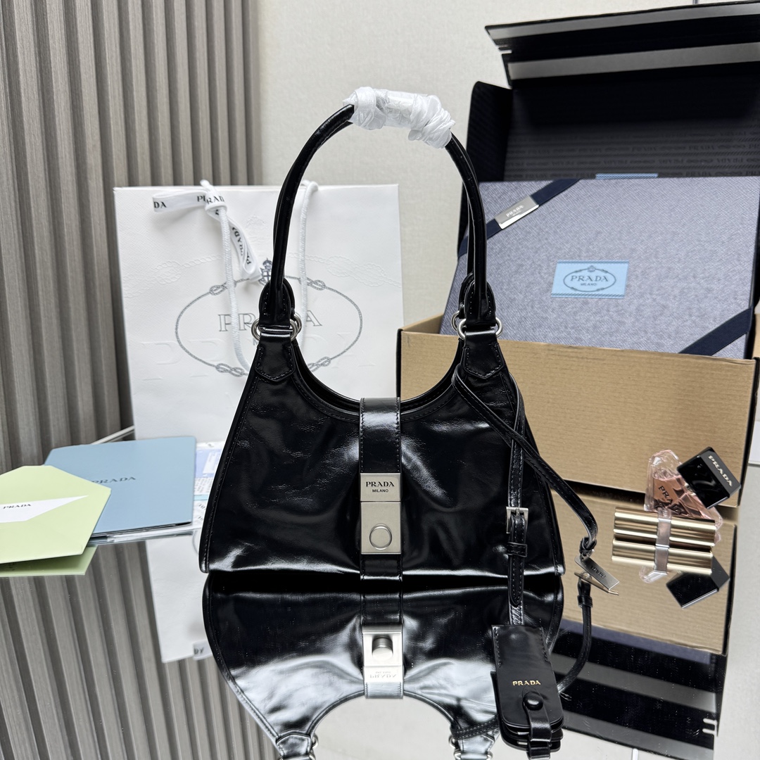 PRADA    01709