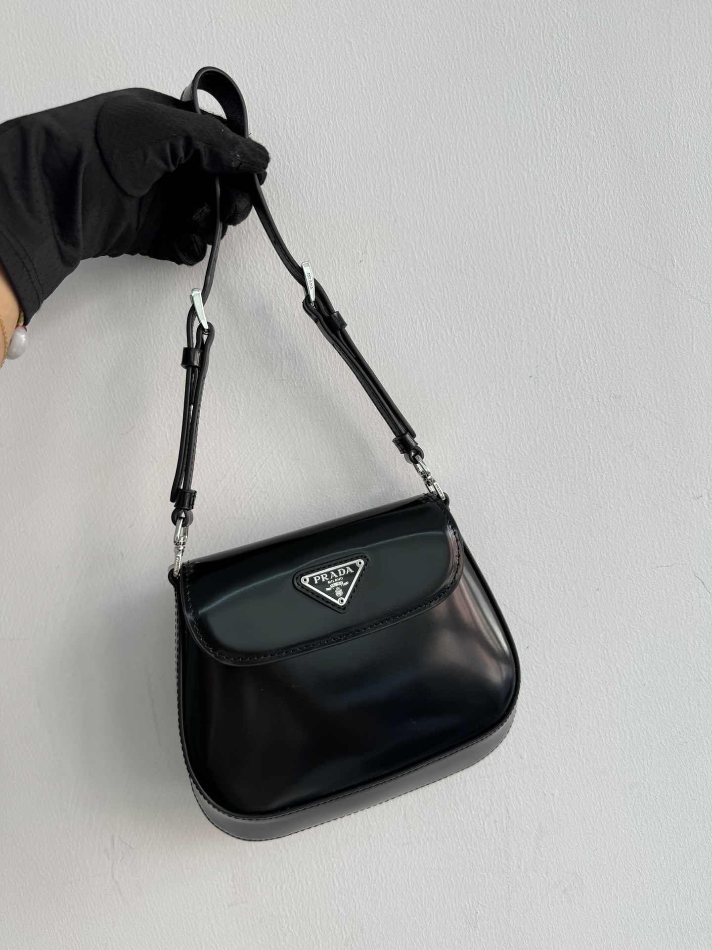 Prada 01889