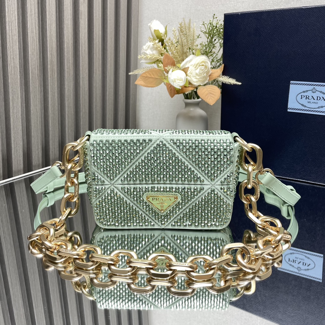 Prada 01909