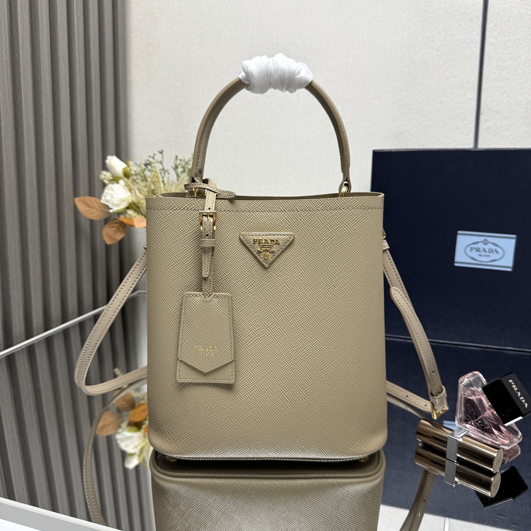PRADA  01909