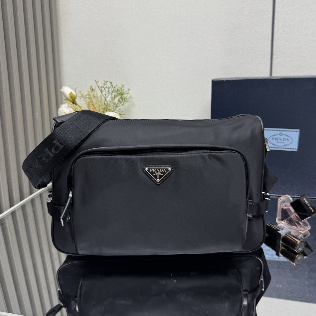 PRADA    01939