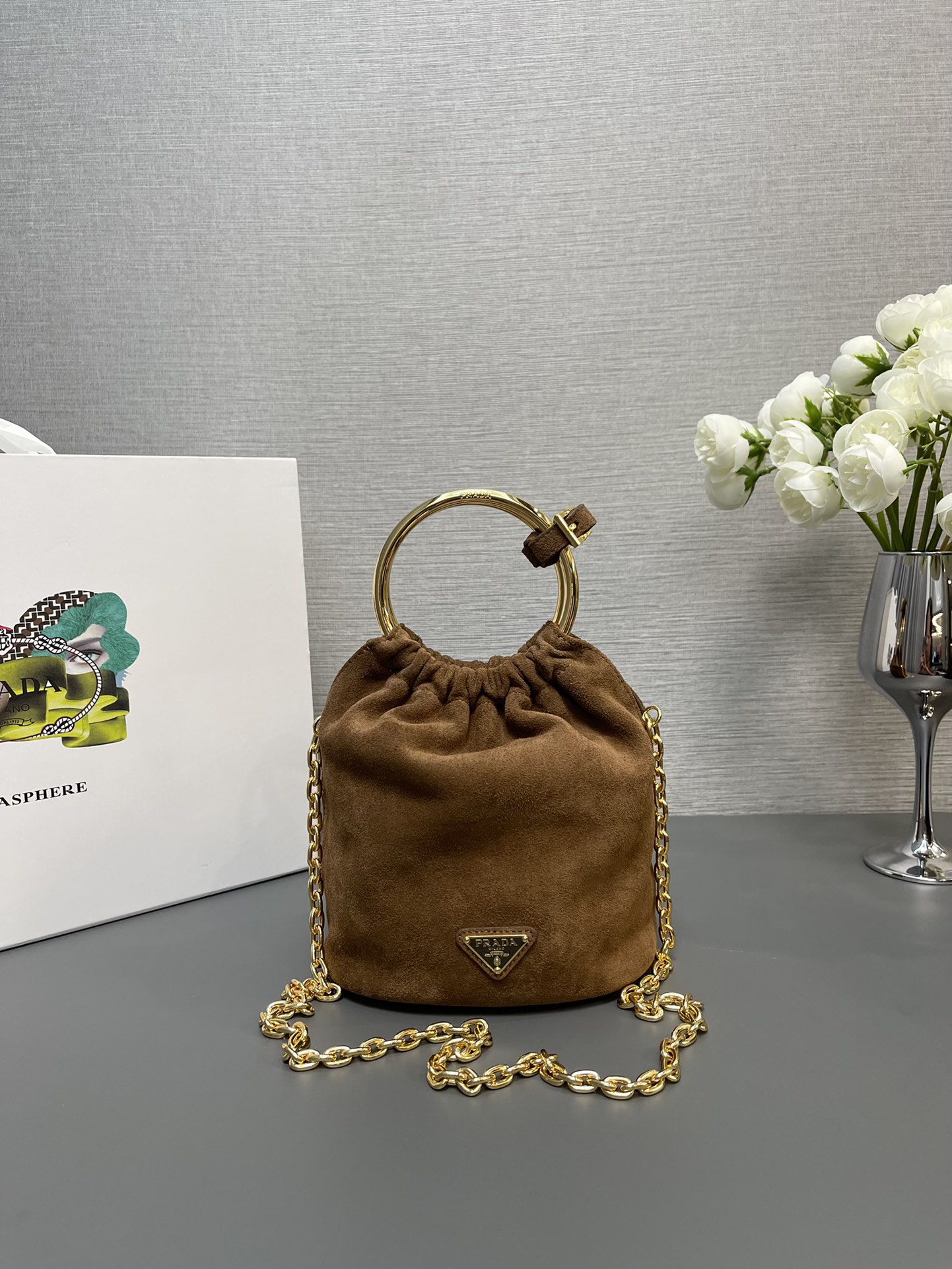 Prada 02019