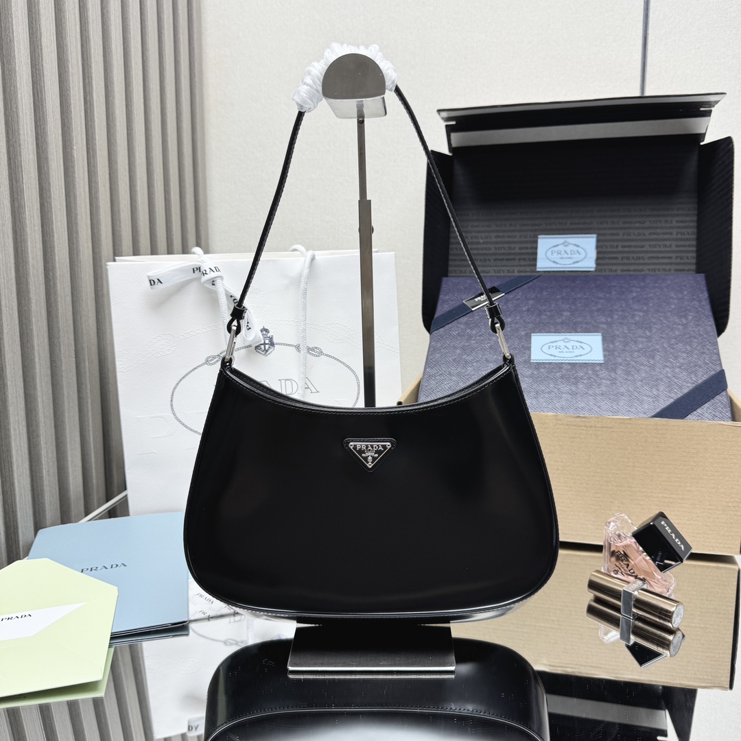 PRADA    02039
