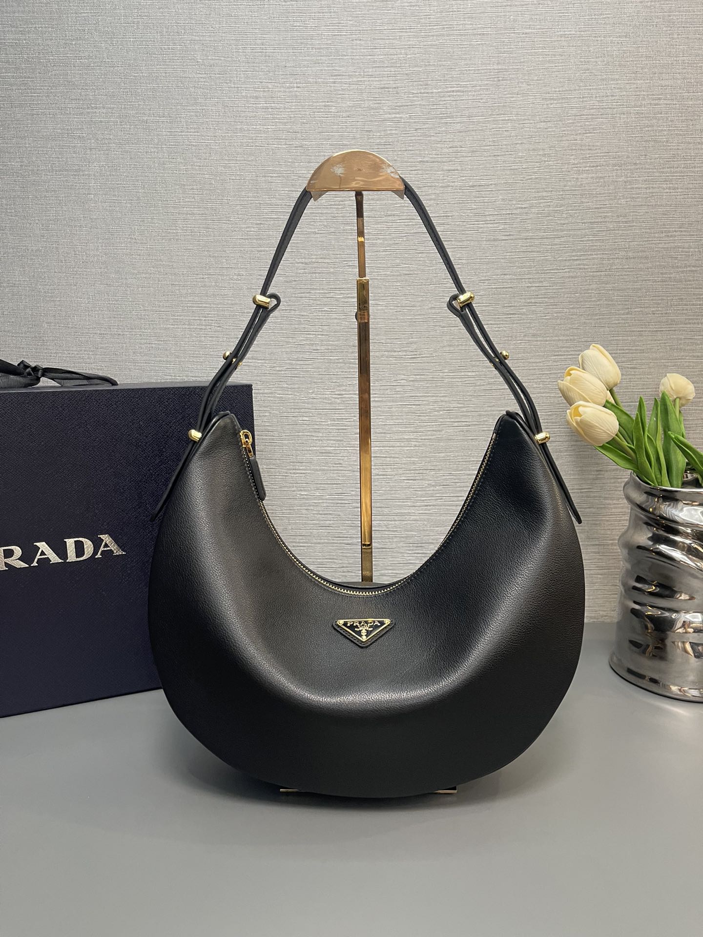 Prada 02129