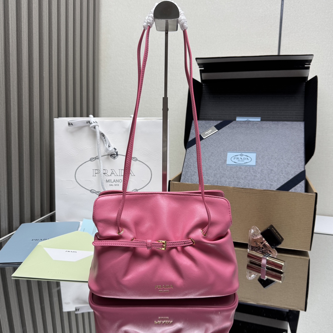 PRADA    02209