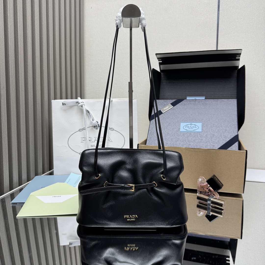 PRADA    02239