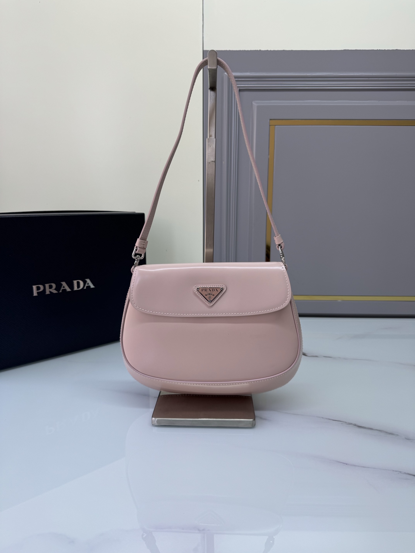 Prada 02279