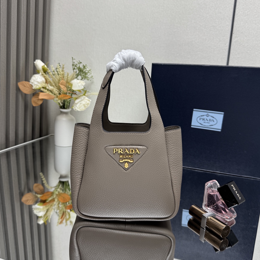 Prada 02339