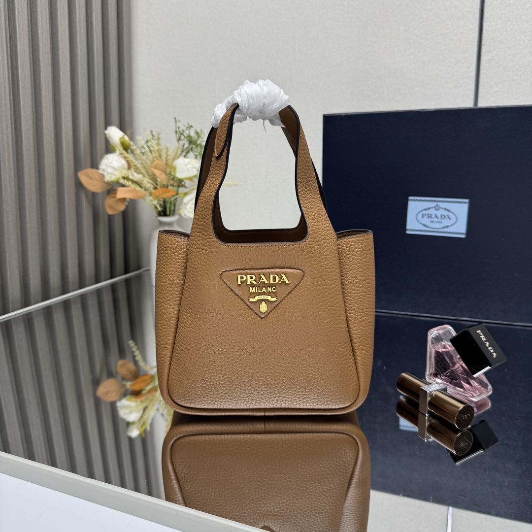 Prada 02349