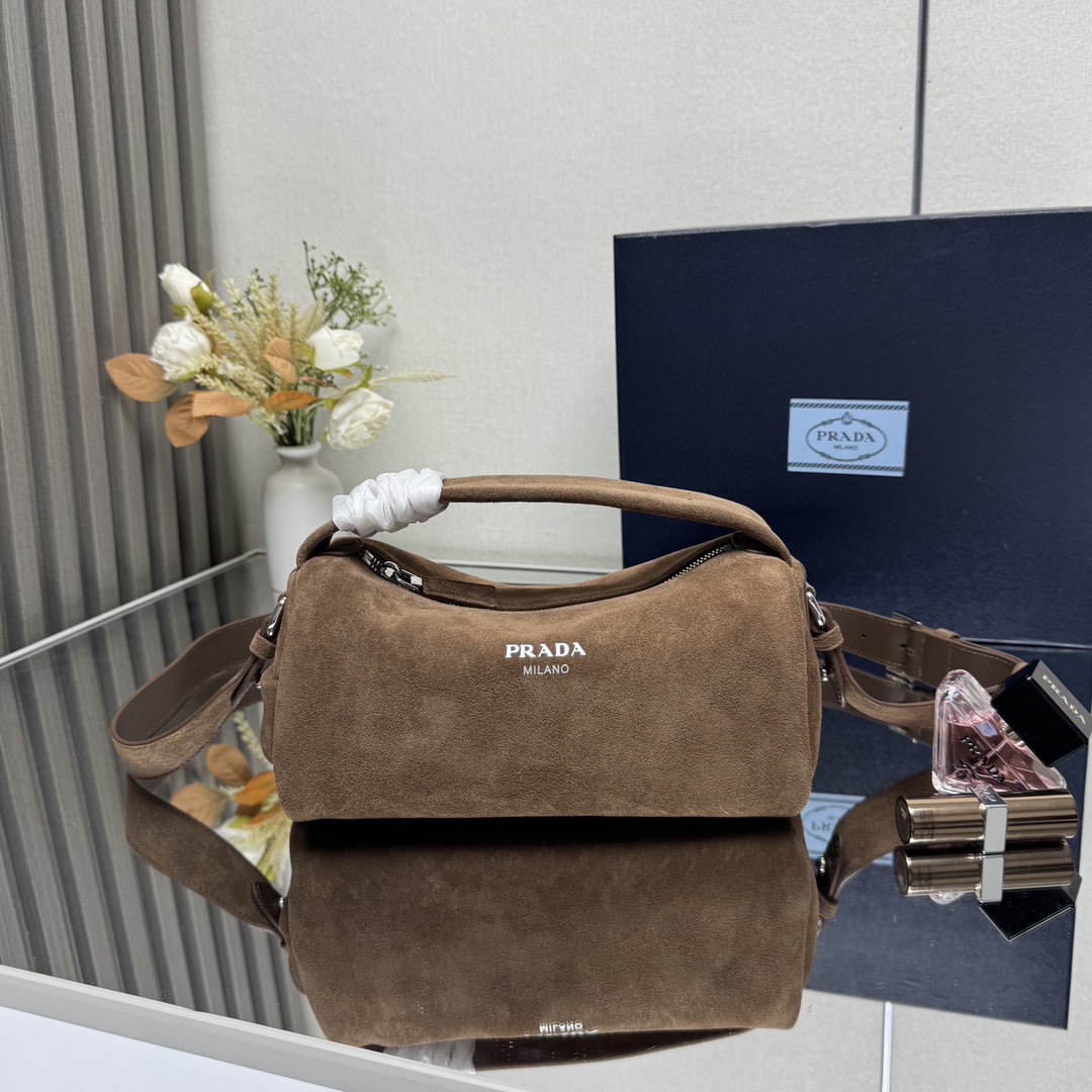 Prada 02378