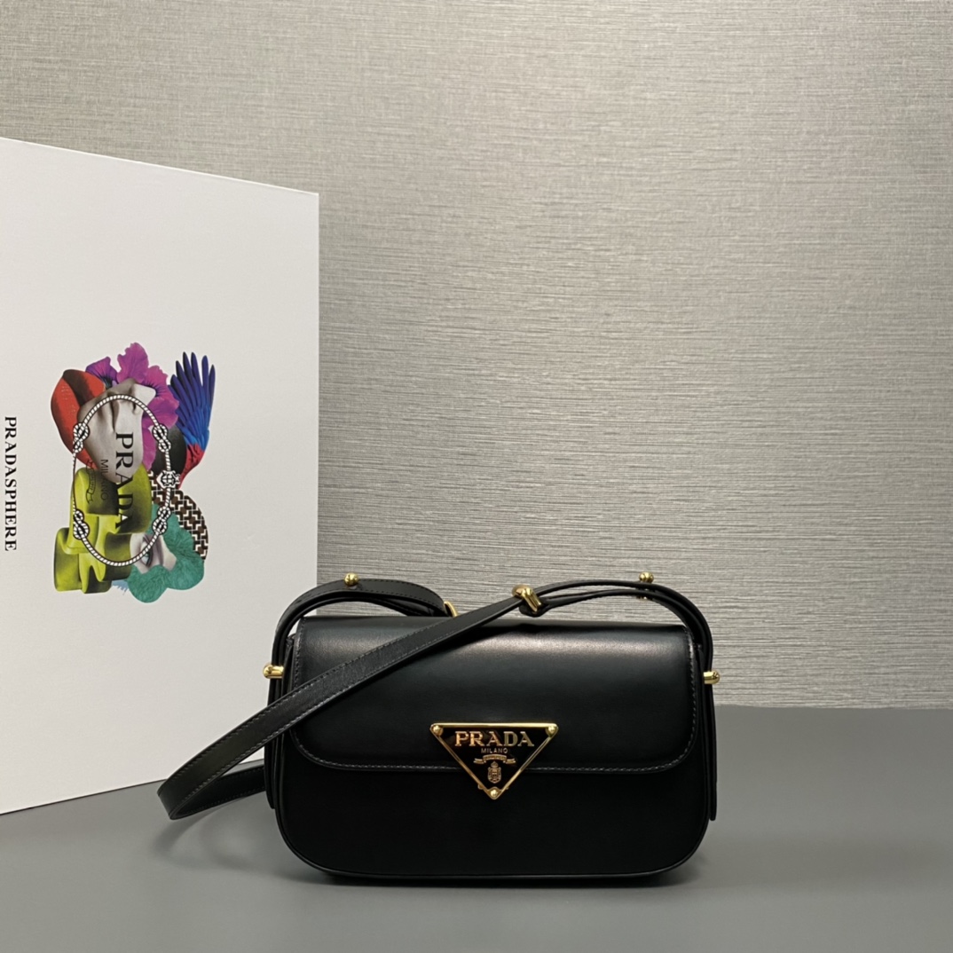 Prada 02439
