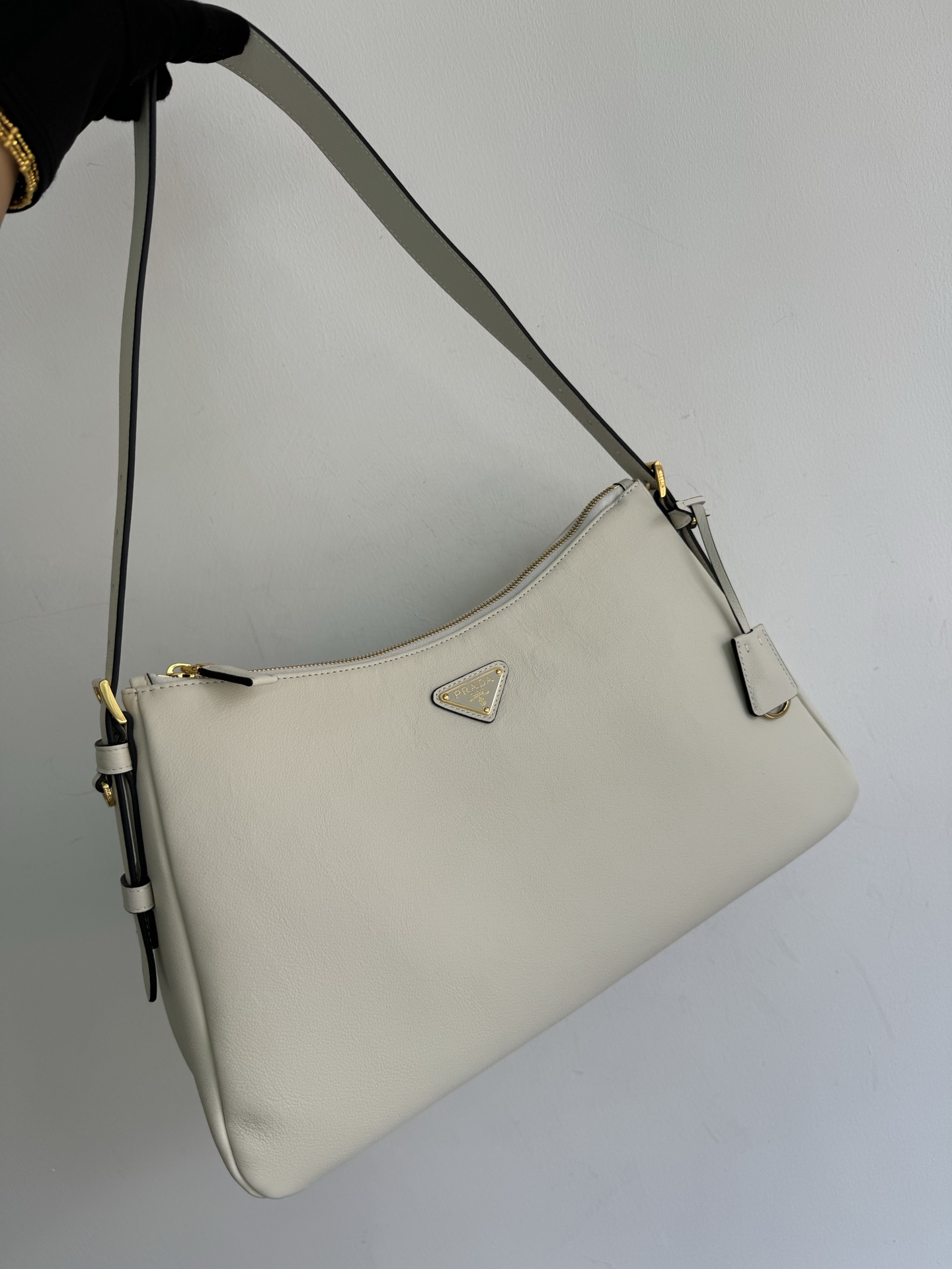 Prada 02579