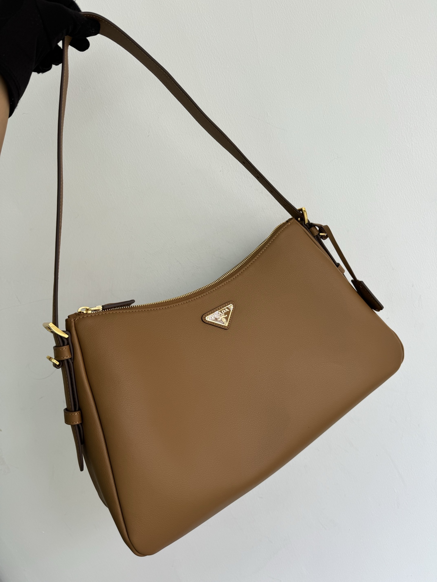 Prada 02609