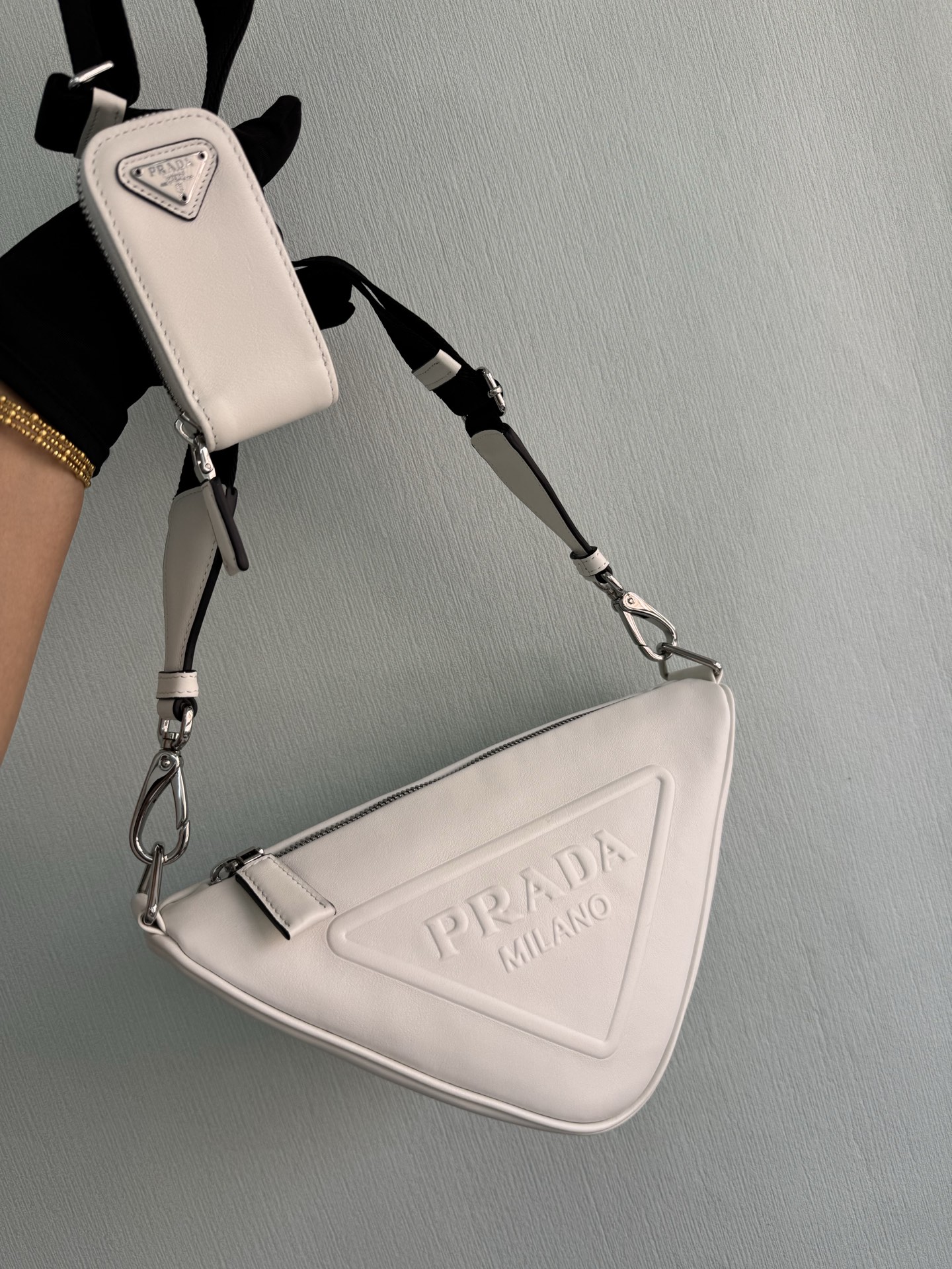 Prada 02809