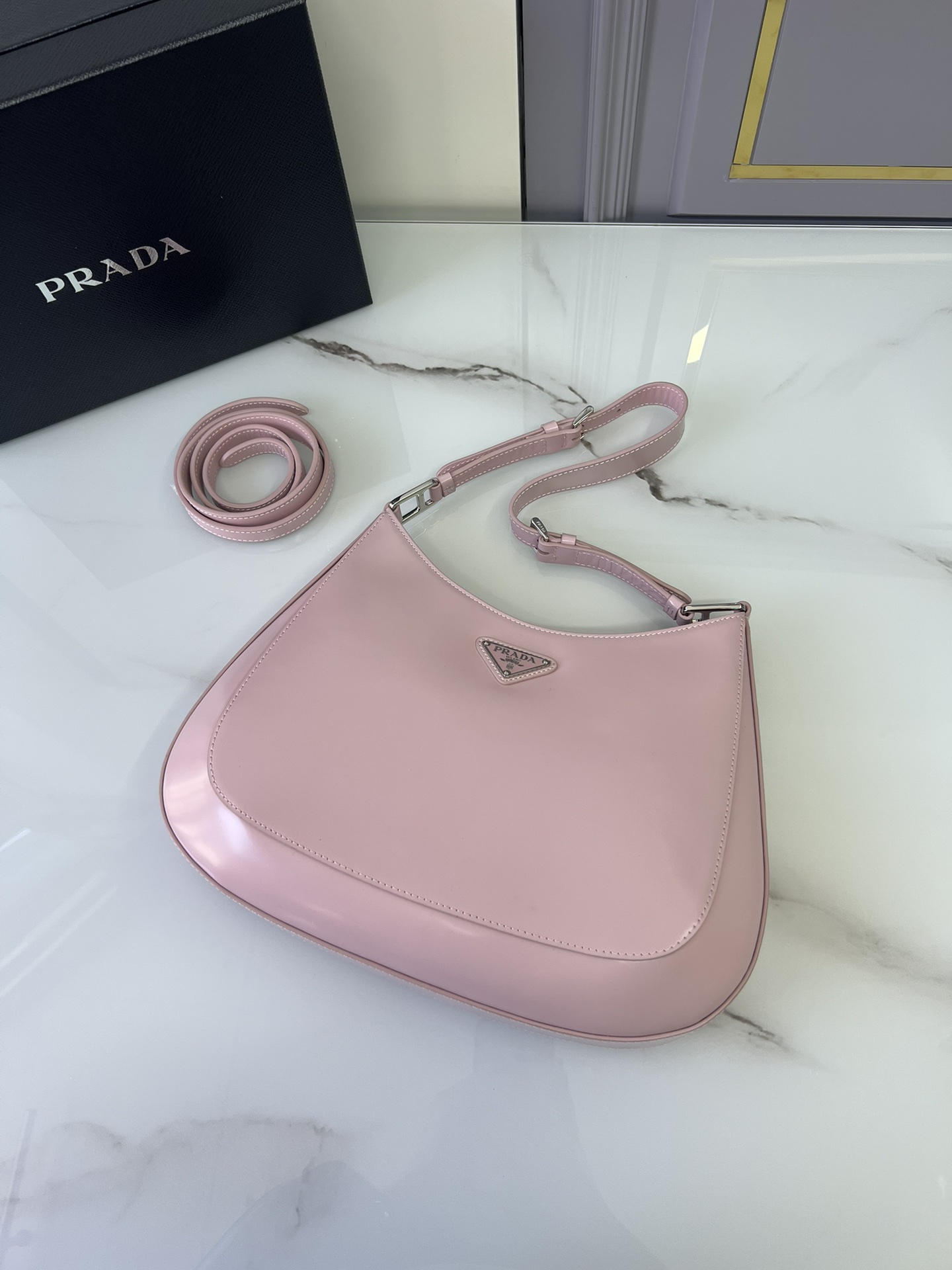 Prada 03189