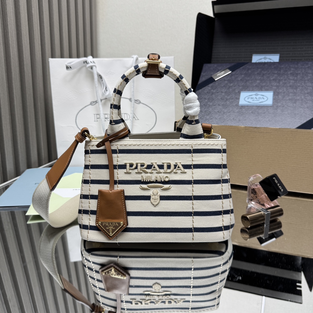 Prada 03259