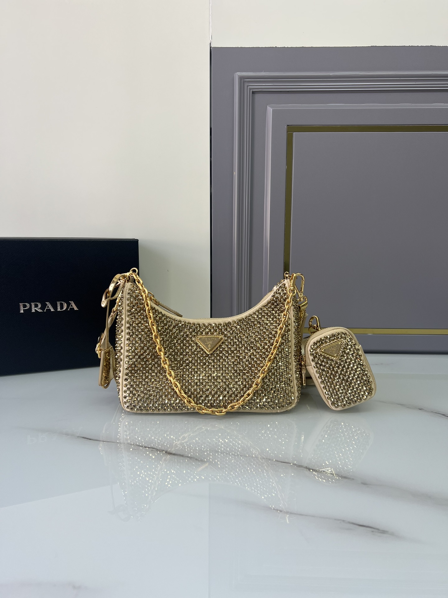Prada 03299