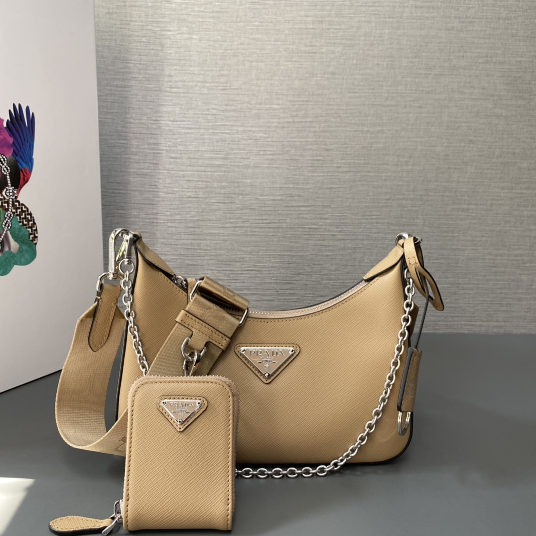Prada 03309