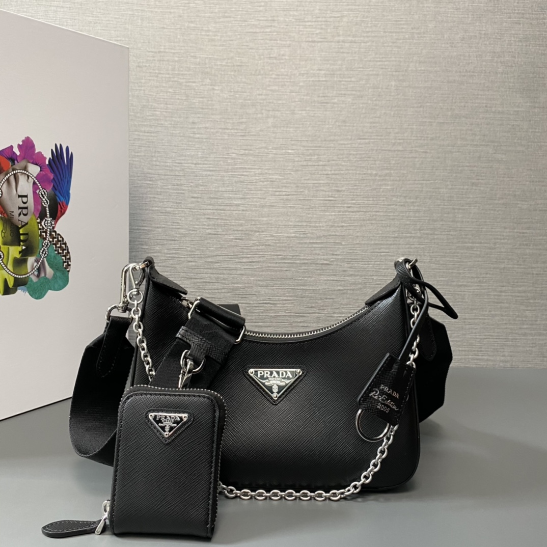 Prada 03319
