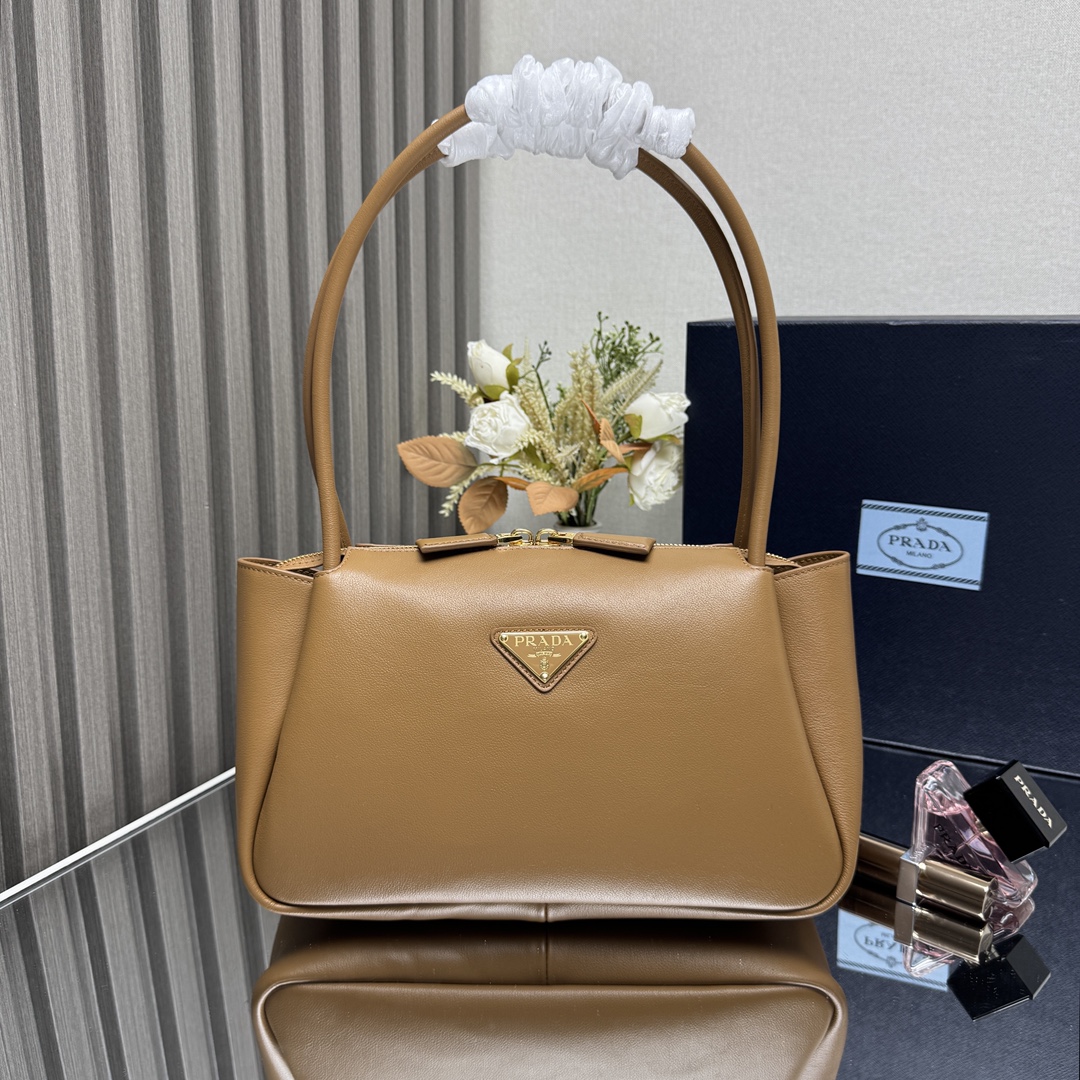 Prada 03618