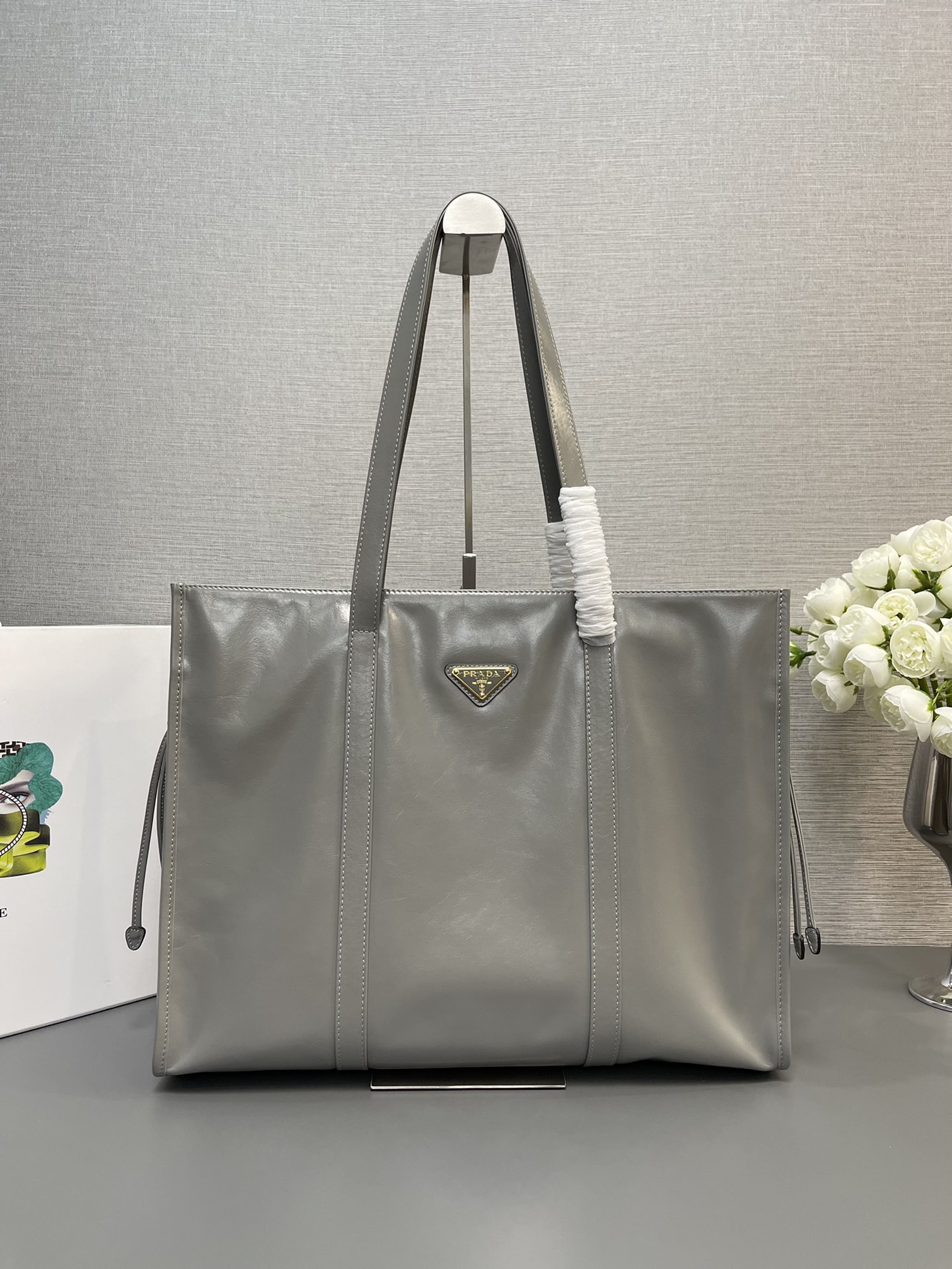 Prada 03679