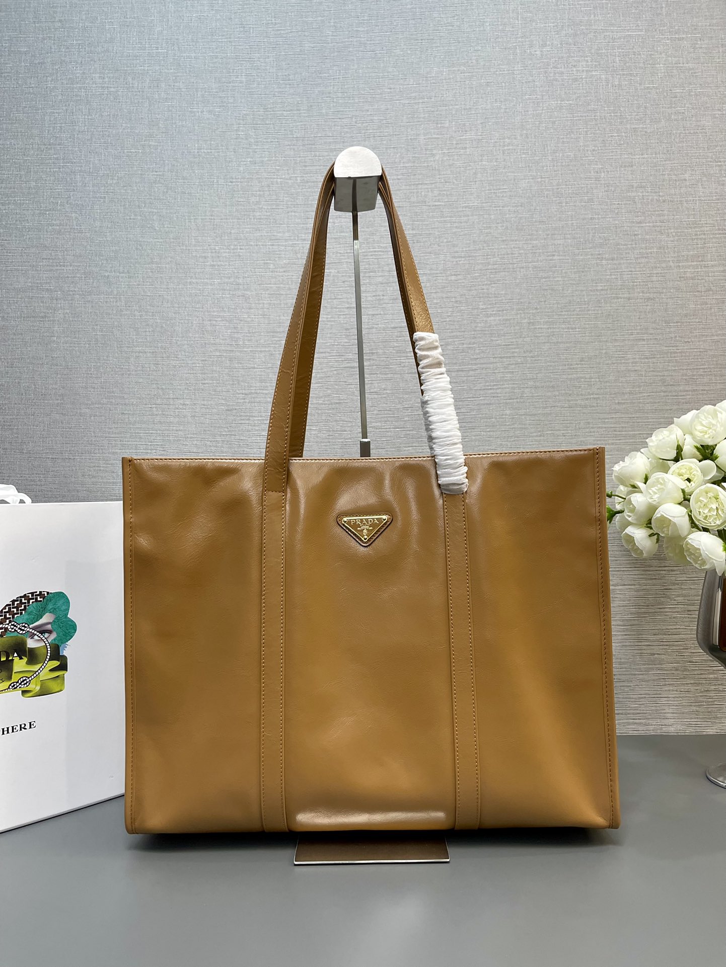 Prada 03699