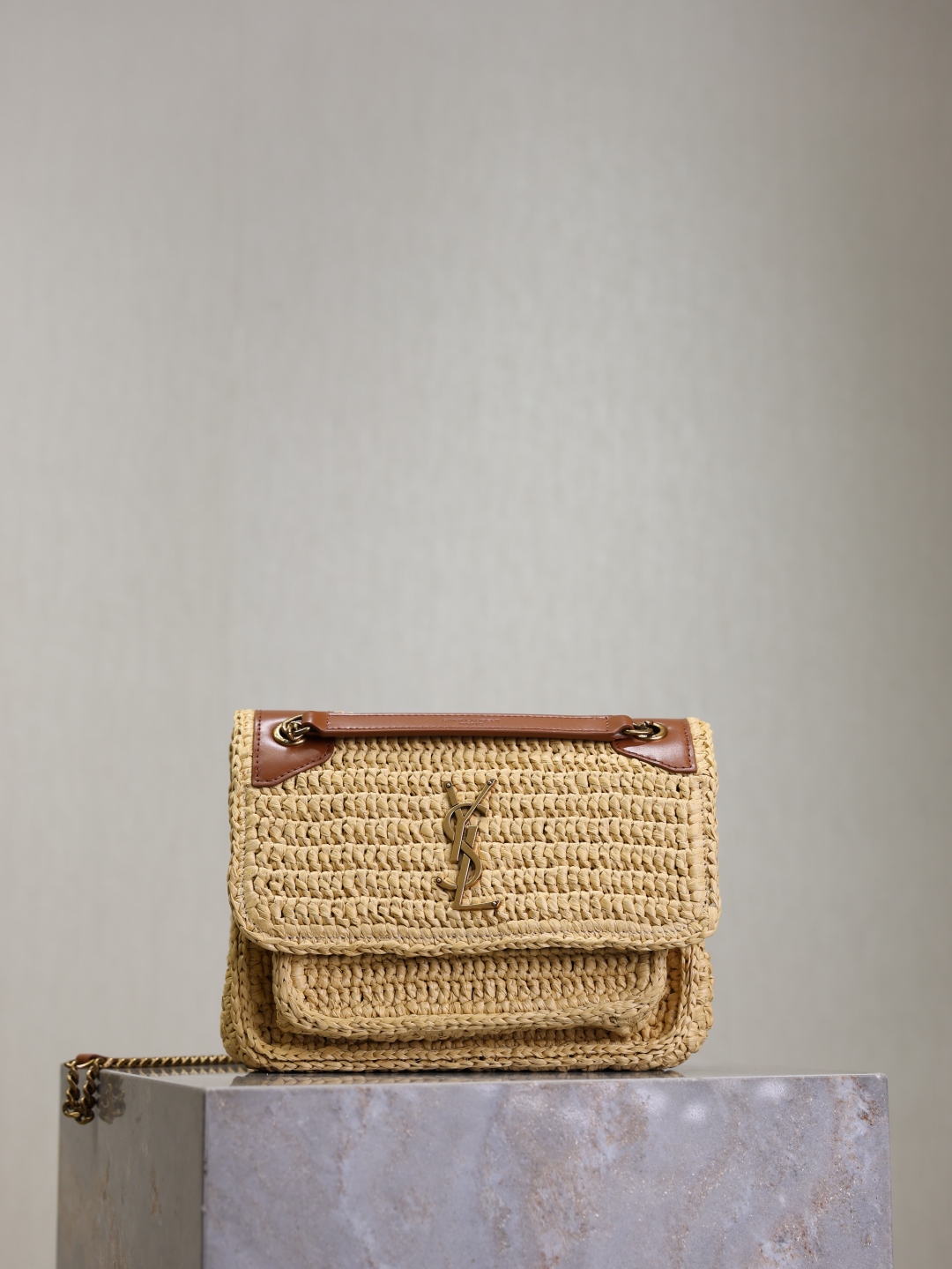 YSL  00009