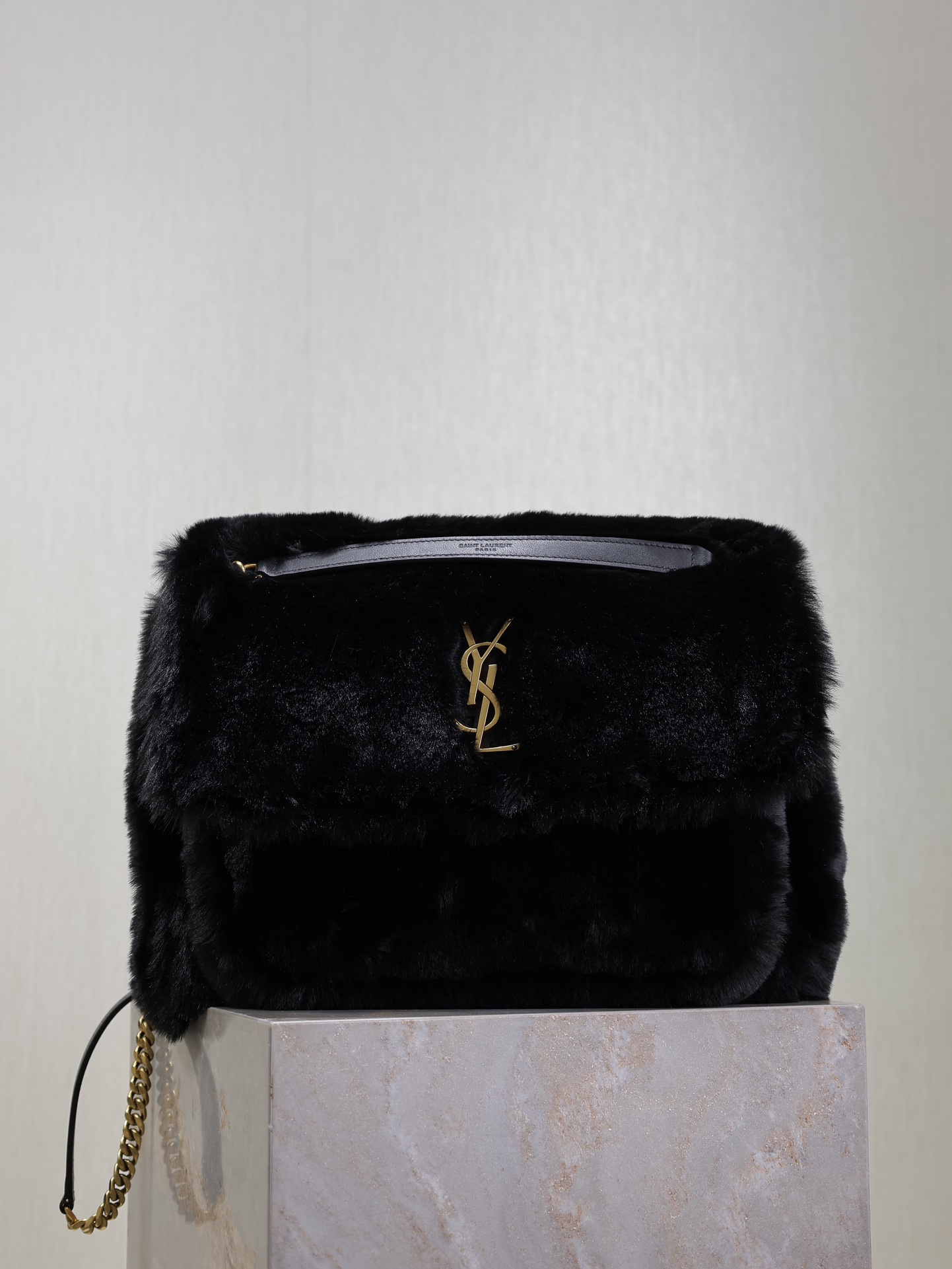 YSL  00009