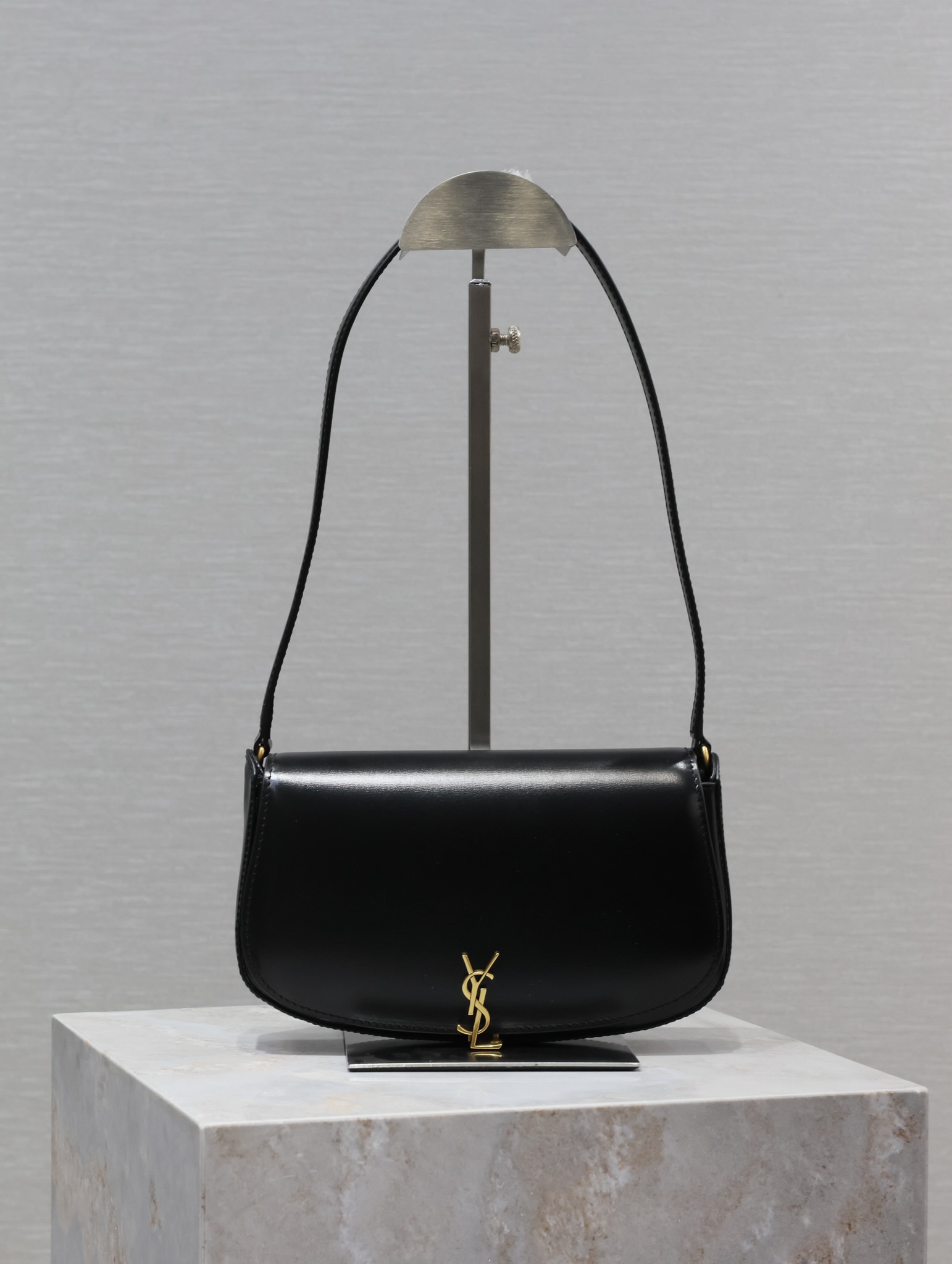 YSL  00029