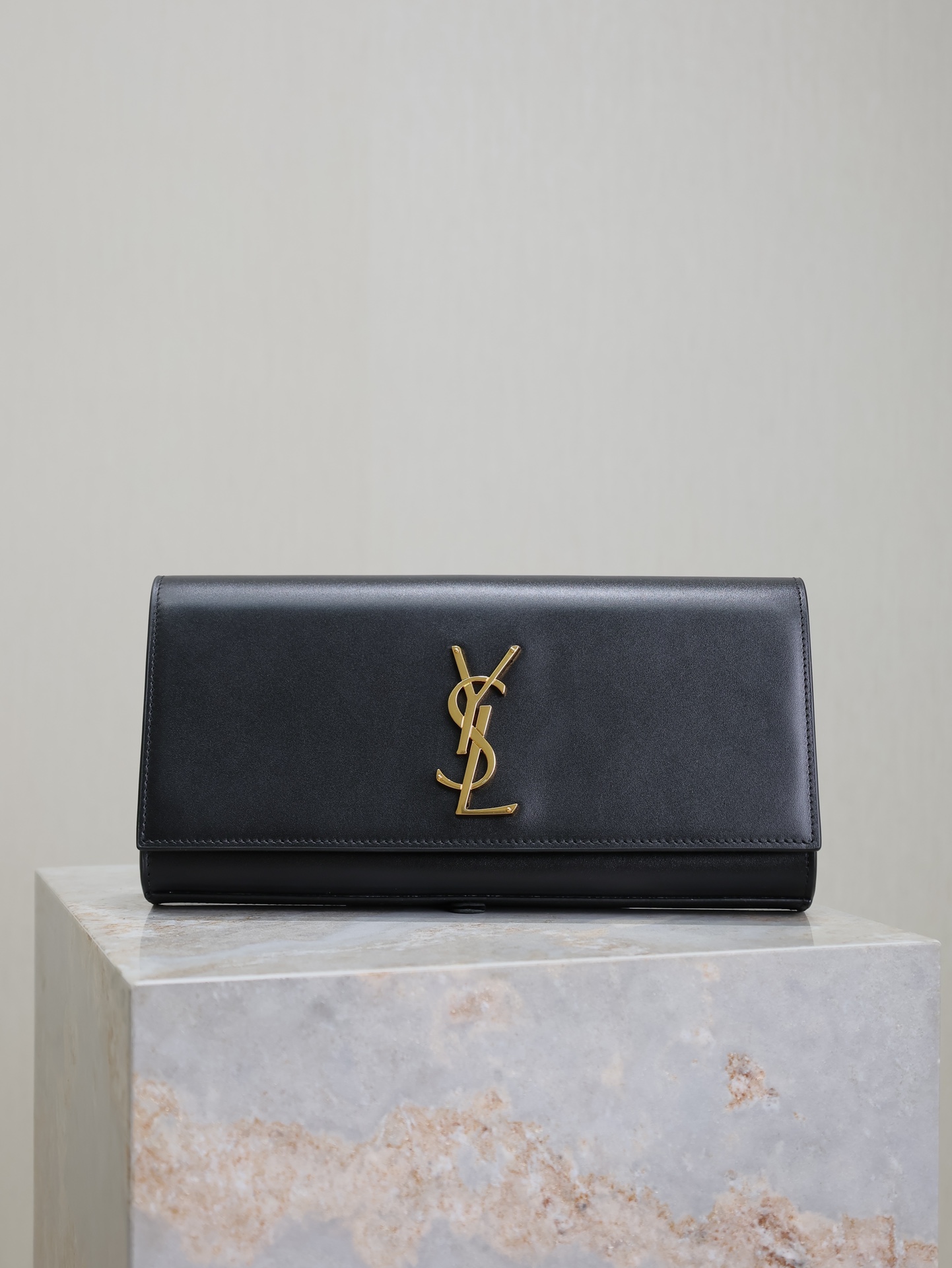 YSL  00049